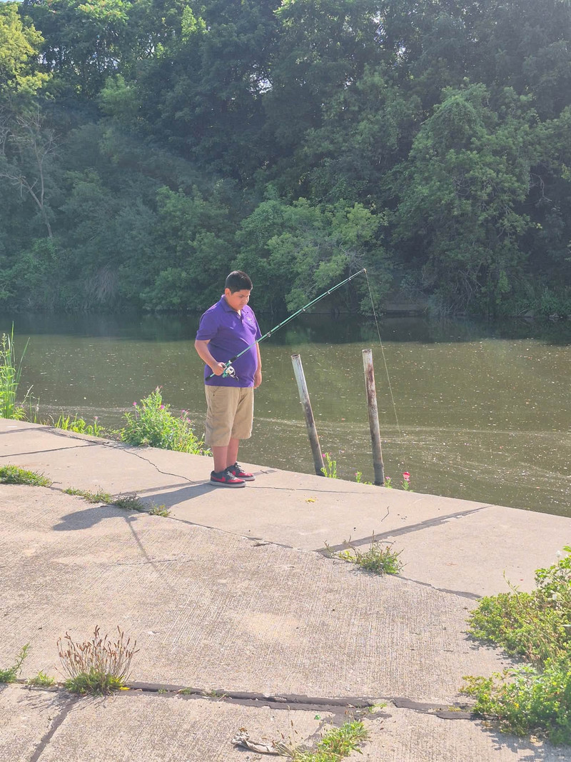 7th and 8th Grade Summer School Fishing at Root River - Photo Number 5